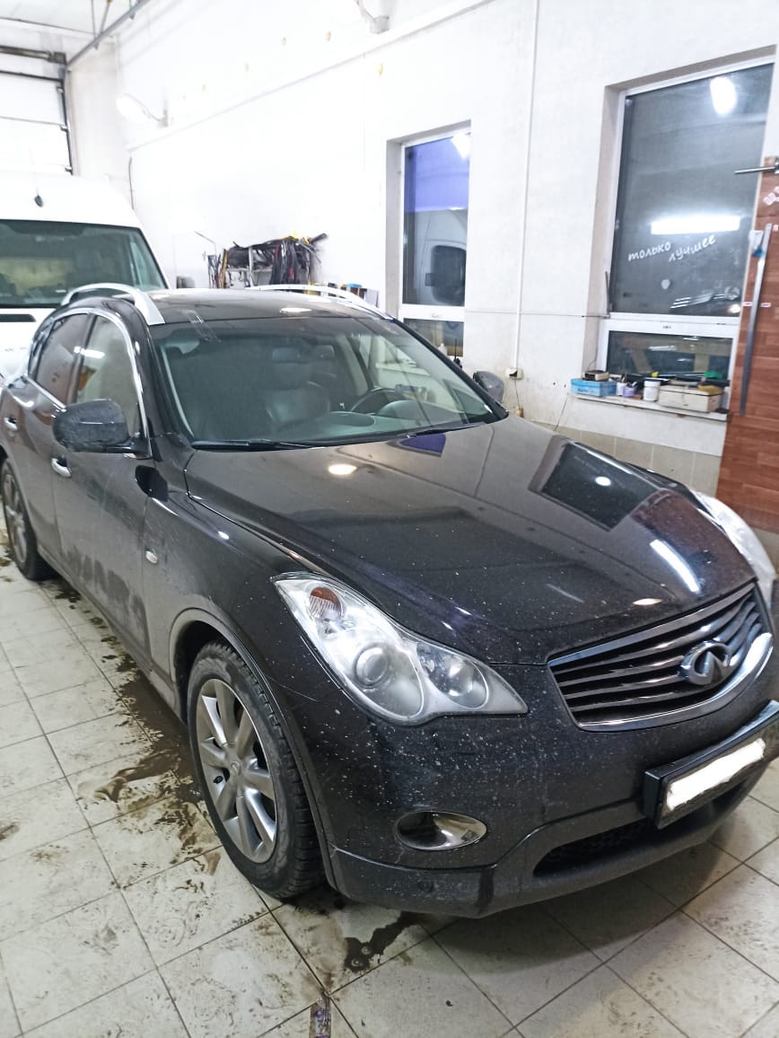 Замена ветрового стекла для Infiniti EX25