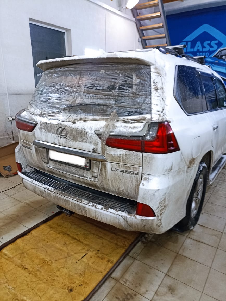 Замена заднего стекла для Lexus LX 450d + тонировка