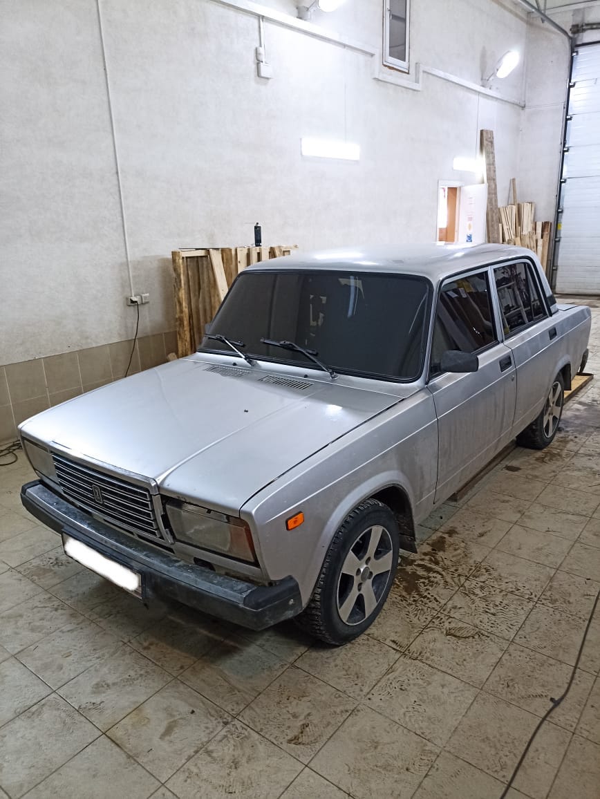 Замена всех стёкол и нанесение тонировки  ВАЗ 2105